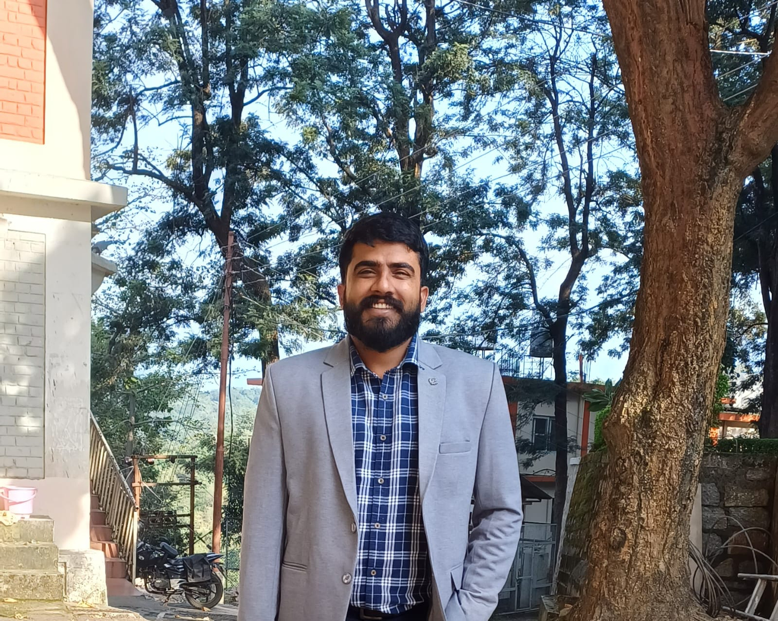 Dr. Devendra Kumar