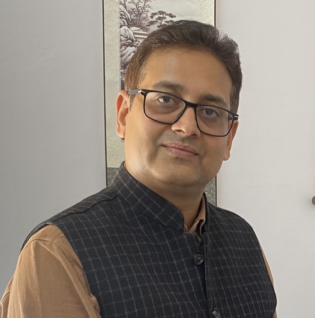 Dr. Rajiv Ranjan